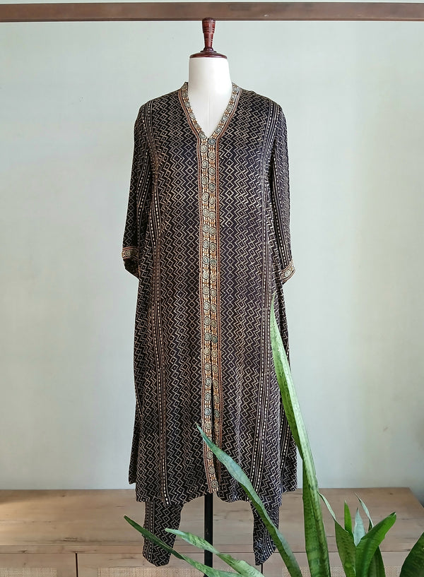 Zubaida set