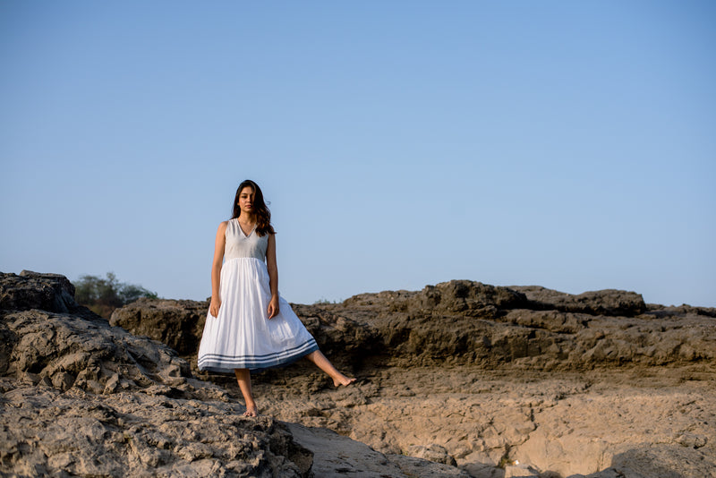 The White Sand Dress