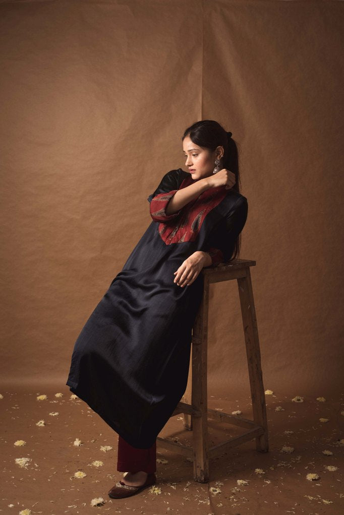The Maanik Patra Tunic 2.0 in Blue