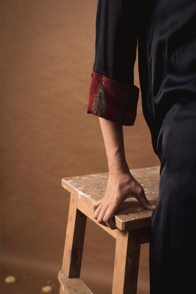 The Maanik Patra Tunic 2.0 in Blue