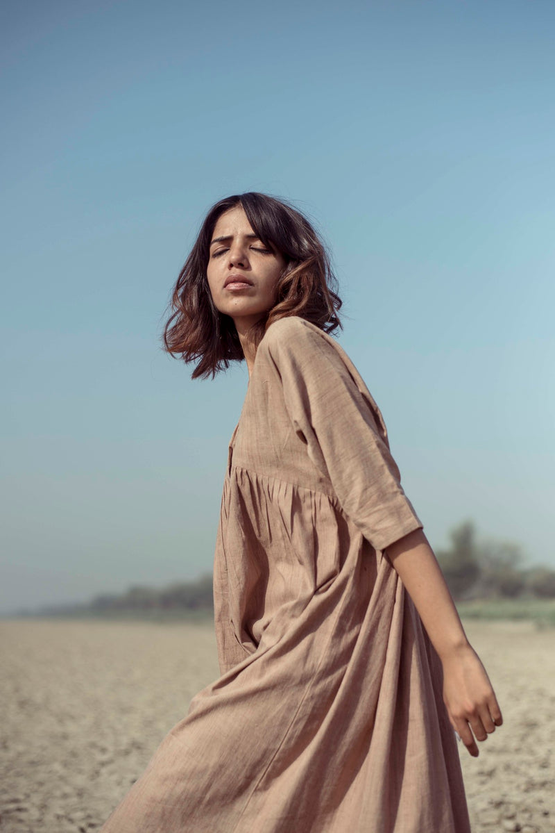 An Easy Noon Dress