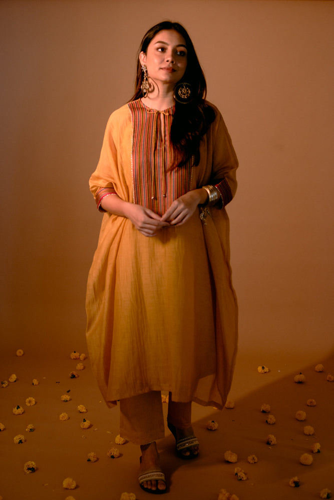 Maahi Set in Yellow