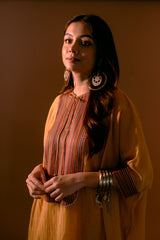 Maahi Set in Yellow