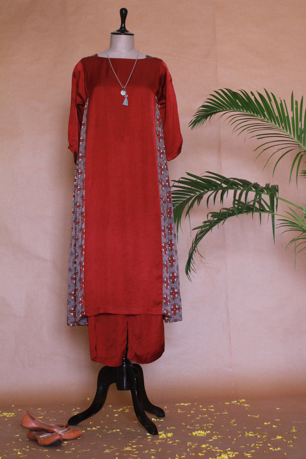 The Syaha Basanti Set in Maroon-1