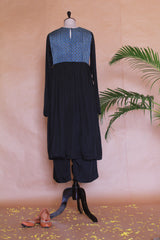 The Bela Set in Black-1