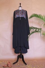 The Bela Set in Black-2